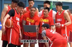 关键时刻体能课后；深圳男篮刷新队史纪录备战NBA总决赛；气氛紧张；球队文化再被提及的简单介绍